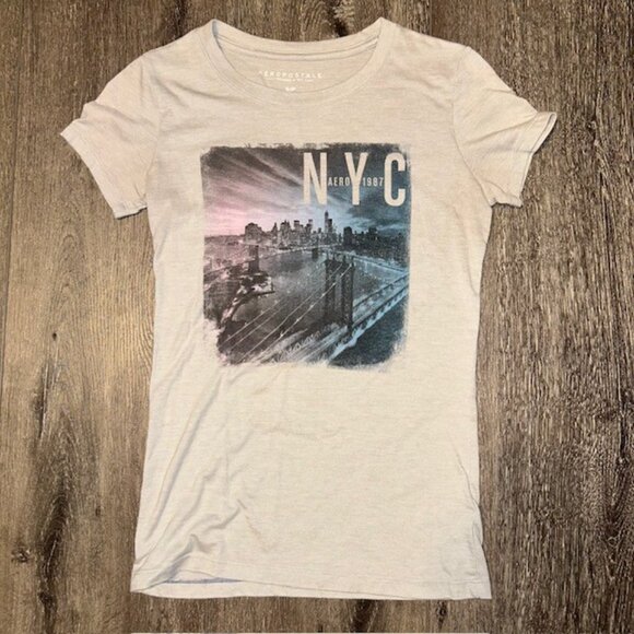 Aeropostale Women's Nyc Graphic T Shirt Crew Neck Tee Gray Size S Small Petite - Picture 1 of 4